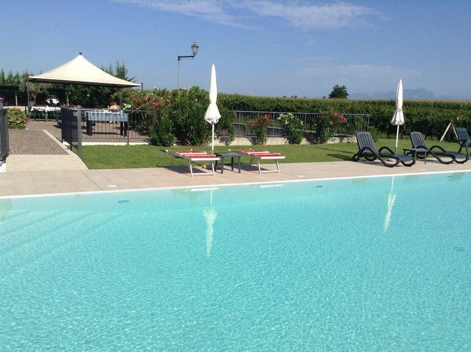 Отель Agriturismo Anna Caterina Кастельнуово-дель-Гарда Экстерьер фото