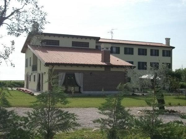 Отель Agriturismo Anna Caterina Кастельнуово-дель-Гарда Экстерьер фото